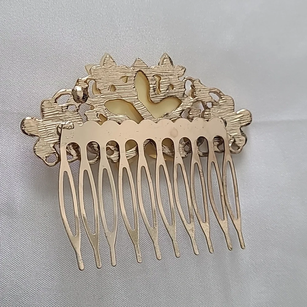 Floral Jeweled Hair Comb Accessory
